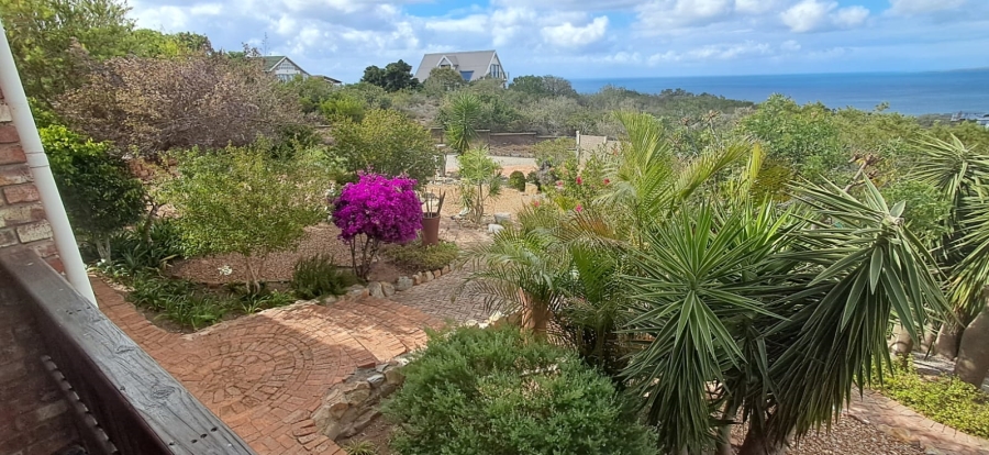 4 Bedroom Property for Sale in Dana Bay Western Cape